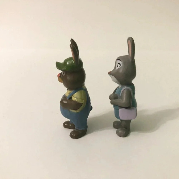 Disney  Pixar Zootopia Judy Hopps Mom and Dad Rabbit Mini Toy Figure - Picture 2 of 14
